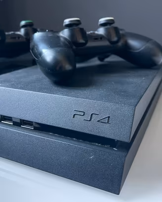 PlayStation 4 da 500 GB