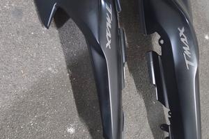 fianchetti laterali posteriori Tmax 560 2022-2024