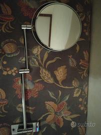 Specchio da barba rotondo 2 bracci

