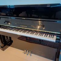 Pianoforte verticale YAMAHA U1 nero