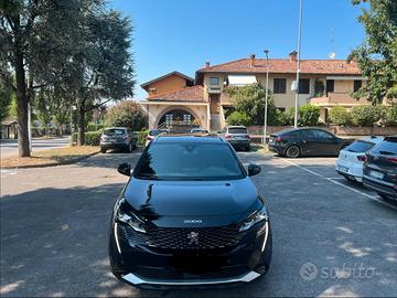 Peugeot 5008 posti 7