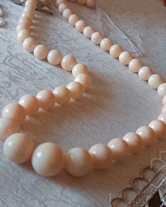 Grande filo vintage in corallo rosa naturale