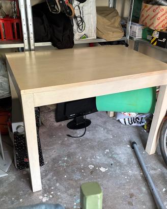 Tavolo in legno