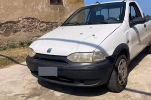 Fiat Strada 2000