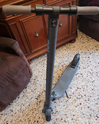 Monopattino Segway 