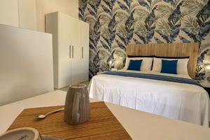 Torre lapillo porzione di villa 100 mt dal mare