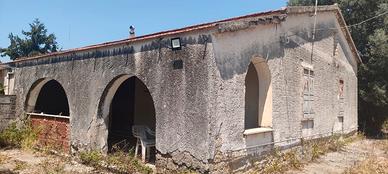 villino con 1000 mt terreno 