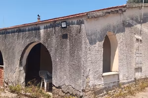 villino con 1000 mt terreno 