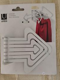 Appendiabiti di Design Umbra "Arrow" 4 Ganci