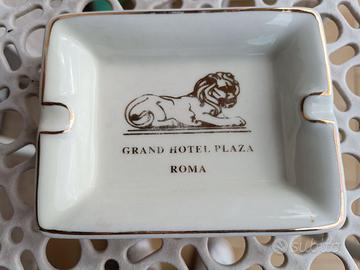 Posacenere porcellana vintage Grand Hotel Plaza Rm