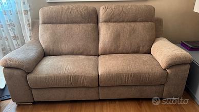 Divani reclinabili elettrici