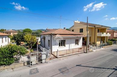 CASA INDIPENDENTE A ROSETO DEGLI ABRUZZI