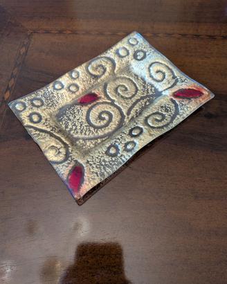 Vassoio Svuota Tasche in Vetro Decorato Oro-Rosso