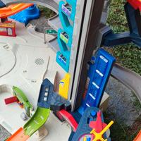 Hot Wheels Mega Garage