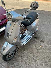 Piaggio Vespa Lx125 ie
