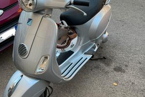 Piaggio Vespa Lx125 ie
