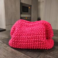 🌸 Borsetta handmade all’uncinetto – Rosa fluo 🌸