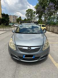 Opel corsa 1.2 Benzina anno 2007