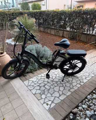 E-Bike Pieghevole Hitway BK6 – Fat Bike Elettrica