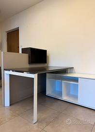 Scrivanie per uffico