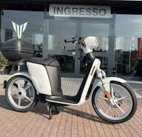 Motorino scooter elettrico askoll + accessori