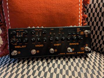 Pedaliera multieffetto Nux Cerberus