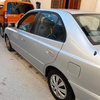 Hyundai accent €1500 compreso di passaggio