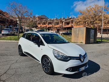 Renault clio  sporter benzina 0.9 anno 2016