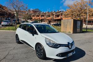 Renault clio  sporter benzina 0.9 anno 2016