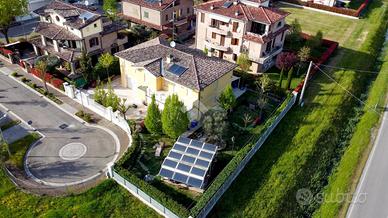 VILLA SINGOLA A CARPI