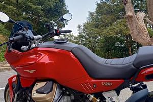 Moto Guzzi V100 Mandello