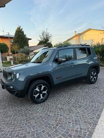 Renegade traihawk 2000 cv170