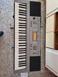 Yamaha PSR E353+Accessori e piedistallo.Leggi bene