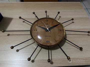 Orologio Vik da muro