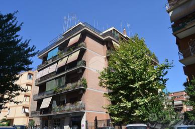 4 LOCALI A ROMA