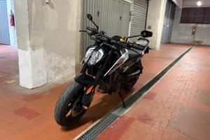 Ktm Duke 790 2024