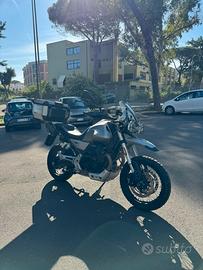 Moto Guzzi V85TT 2020 - cerchi tubeless