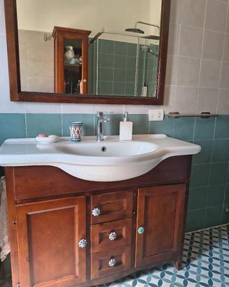 Mobile bagno con lavabo arte povera