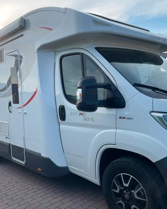 Camper Roller Team Zefiro 263 TL semintegrale