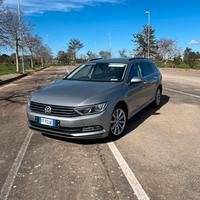 Volkswagen Passat 1.6 TDI DSG Comfortline BlueMoti