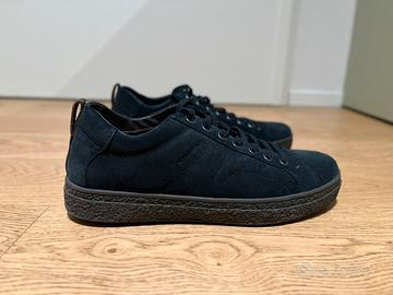 Sneaker scamosciate stonefly