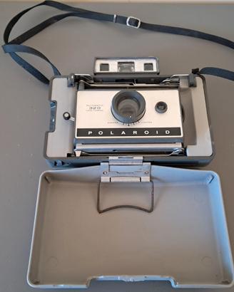 Polaroid 320 anni 70 per appassionati