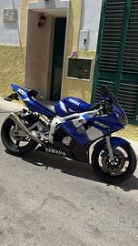 Yamaha r6