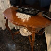 Tavolino in legno chiaro epoca 800'