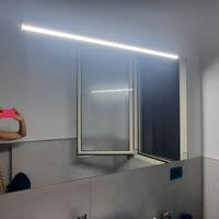 Specchio con luce per bagno