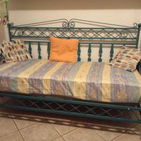 letto singolo in ferro battuto 