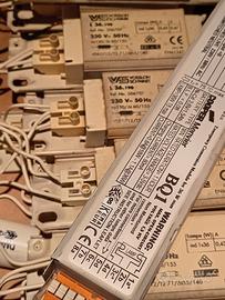 Vario materiale elettrico