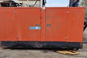 Gruppo elettrogeno da 125 kva motore iveco
