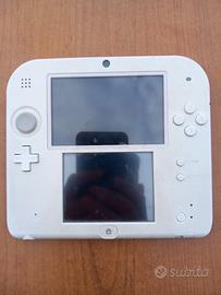 Nintendo 2DS Console, Bianco/Rosso