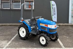 TRATTORE - ISEKI TM 150 - CON ARCO DI PROTEZIONE
